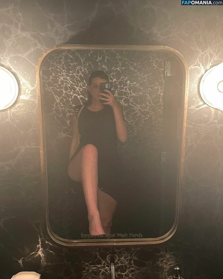 VALPRIINSY / Val.prinisy / Valentina / allaboutvalentina / stephie_fitnes Обнажённый OnlyFans  Утёкшее фото #43