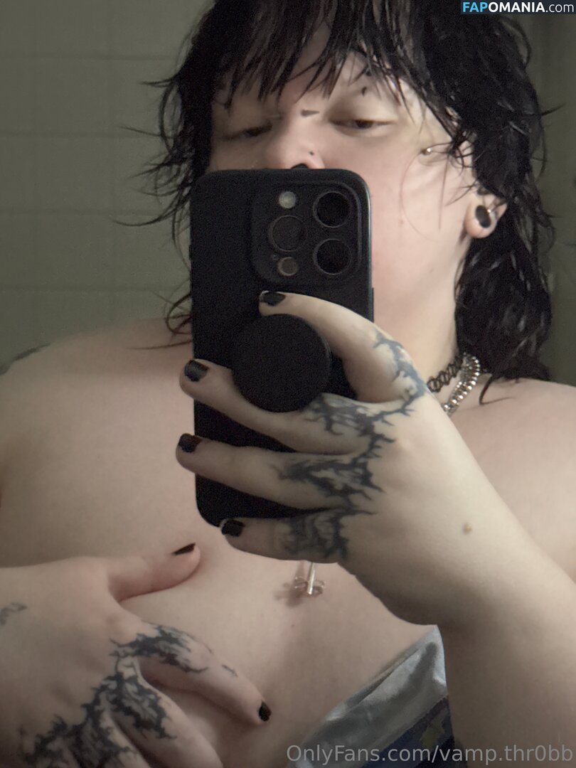 vamp.thr0b / vamp.thr0bb Обнажённый OnlyFans  Утёкшее фото #13