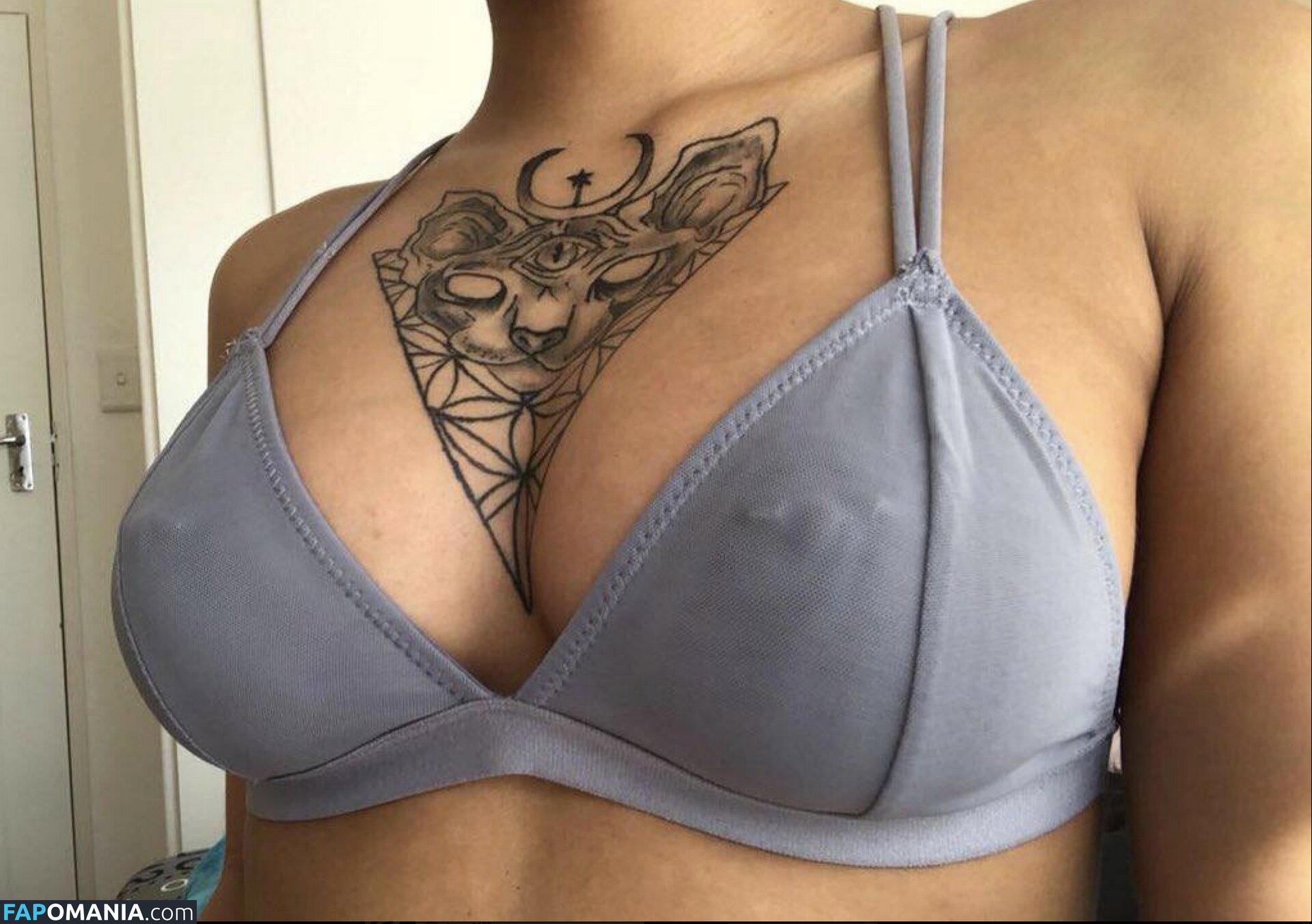 https: / vampiressharley Обнажённый OnlyFans  Утёкшее фото #1