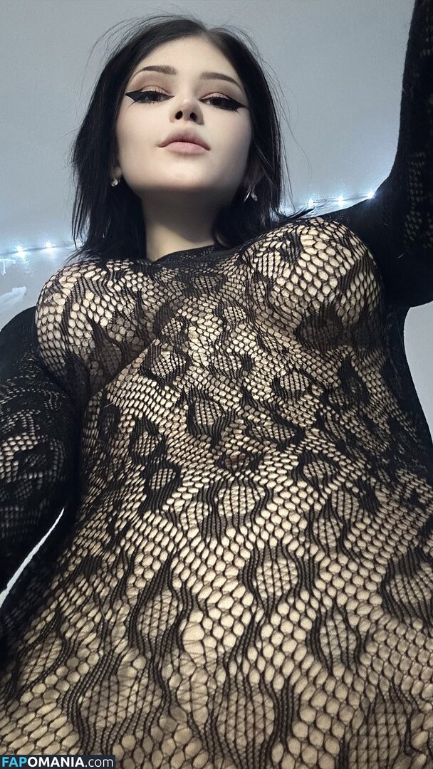 vampkira / vampkira_art Обнажённый OnlyFans  Утёкшее фото #3