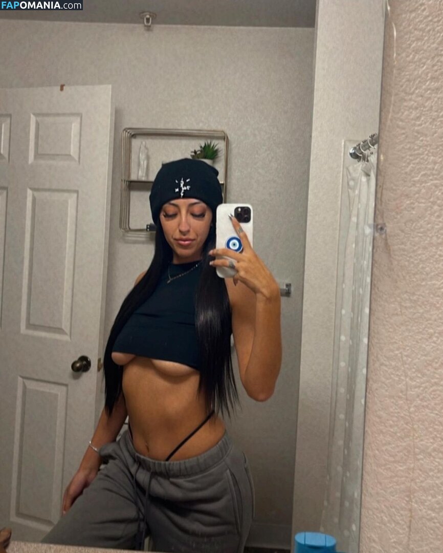 Onlyfans.com / Savannah / Vanderellla Обнажённый OnlyFans  Утёкшее фото #4