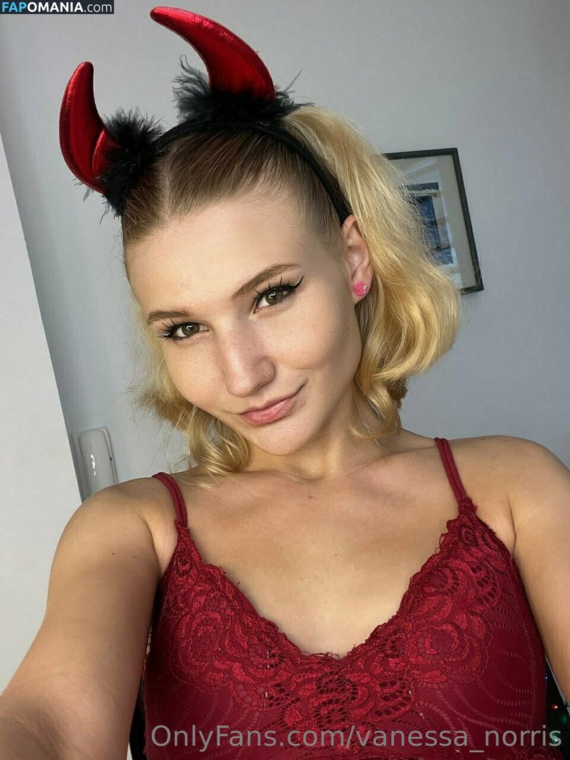 vanessa_norris / vanessamnorris Обнажённый OnlyFans  Утёкшее фото #13