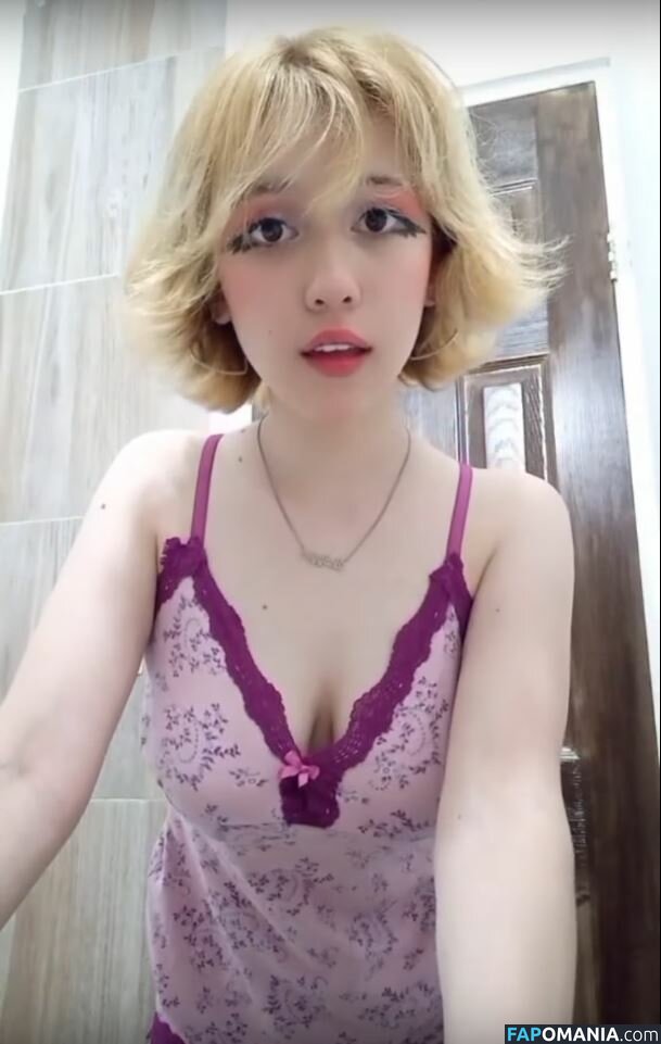 kusuoveki / kusuovk / vekikusuo / vekita / vekitk Обнажённый OnlyFans  Утёкшее фото #1