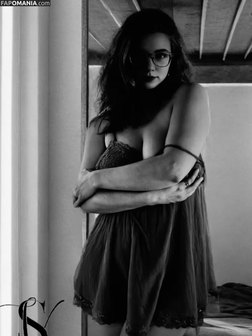 Sarah Venus / Venus Sarah / sarahvenusofficial / thecosmic_sarah Обнажённый OnlyFans  Утёкшее фото #1