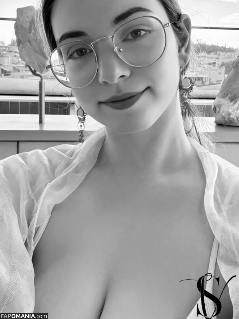 Sarah Venus / Venus Sarah / sarahvenusofficial / thecosmic_sarah Обнажённый OnlyFans  Утёкшее фото #3