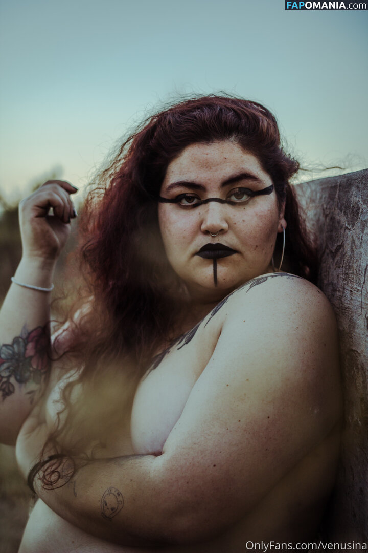 venusina Обнажённый OnlyFans  Утёкшее фото #2