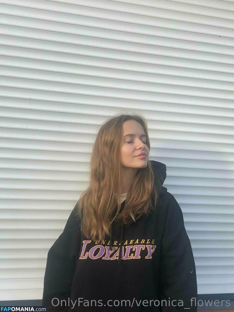mzlovinmyself / veronica_flowers Обнажённый OnlyFans  Утёкшее фото #58