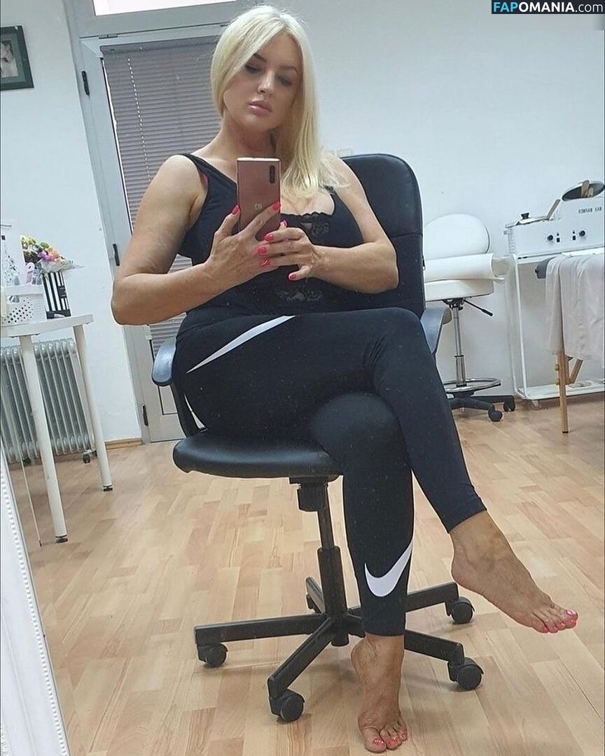 Vesna Pocuca Sana / vesna.pocuca.sana Обнажённый OnlyFans  Утёкшее фото #111