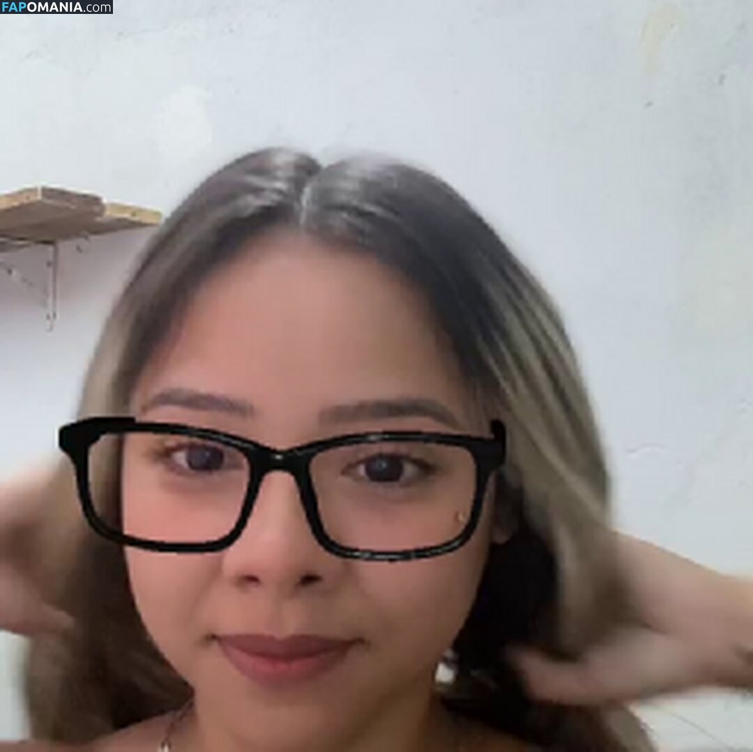 https: / maedostevan / viannaax / viannaax01 Обнажённый OnlyFans  Утёкшее фото #1