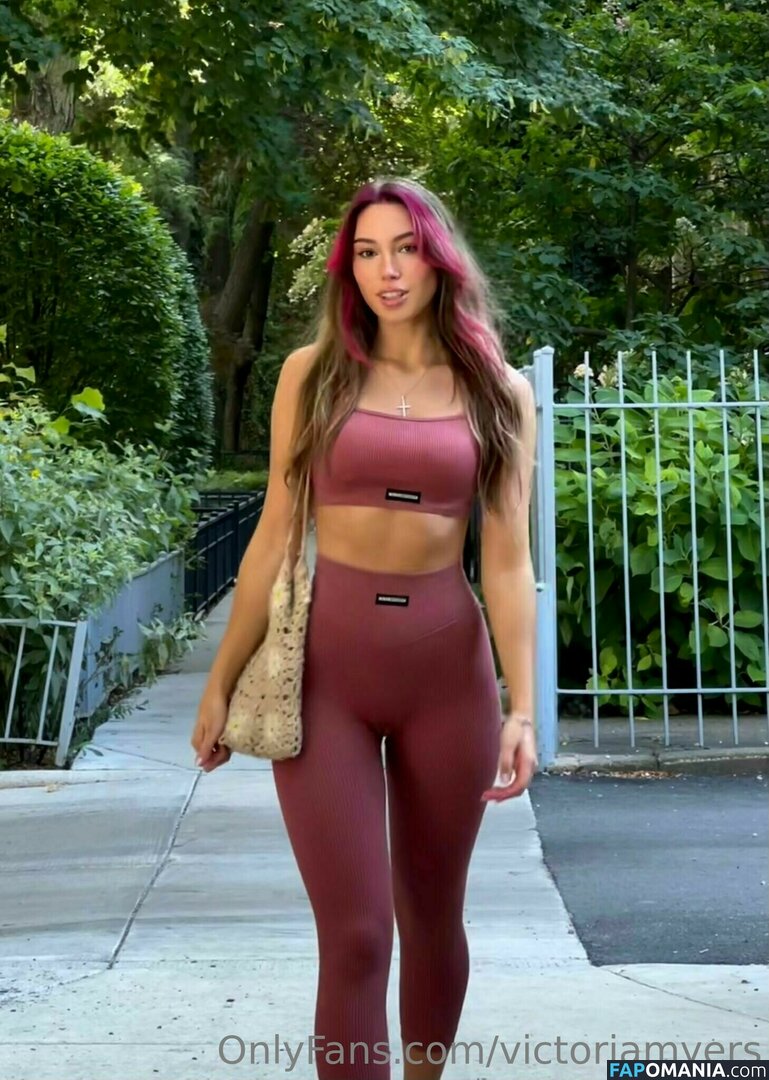 Victoria Lynn Myers / VictoriaMyersL / https: / victorialynnmyers / victorialynnmyers_ Обнажённый OnlyFans  Утёкшее фото #435