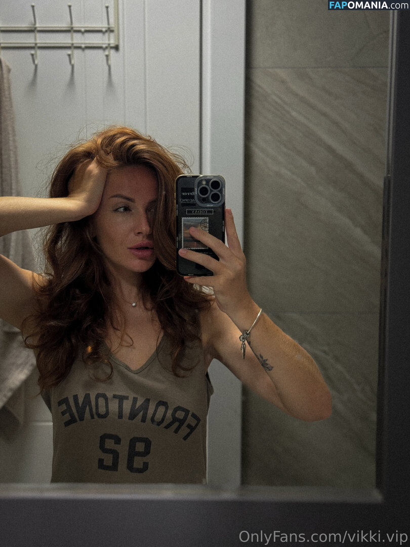 vikki.vip Обнажённый OnlyFans  Утёкшее фото #3