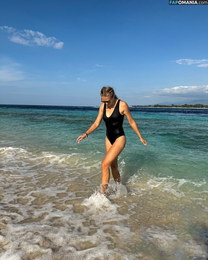 Viktoriia Tkachuk / https: / viktoriiatkachuk_ / viktorytkachuk Обнажённый OnlyFans  Утёкшее фото #6