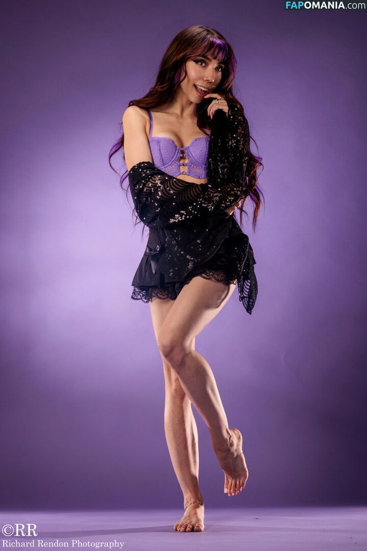 AnythingForVi / GoddessViolet / VioletDivine / violetdivinee Обнажённый OnlyFans  Утёкшее фото #1