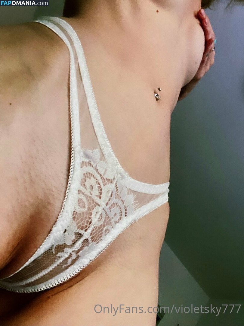 violetivy77 / violetsky777 Обнажённый OnlyFans  Утёкшее фото #17