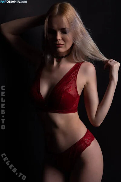 Virginie Efira / VirginieEfira / efira_virginie / https: Обнажённый OnlyFans  Утёкшее фото #4