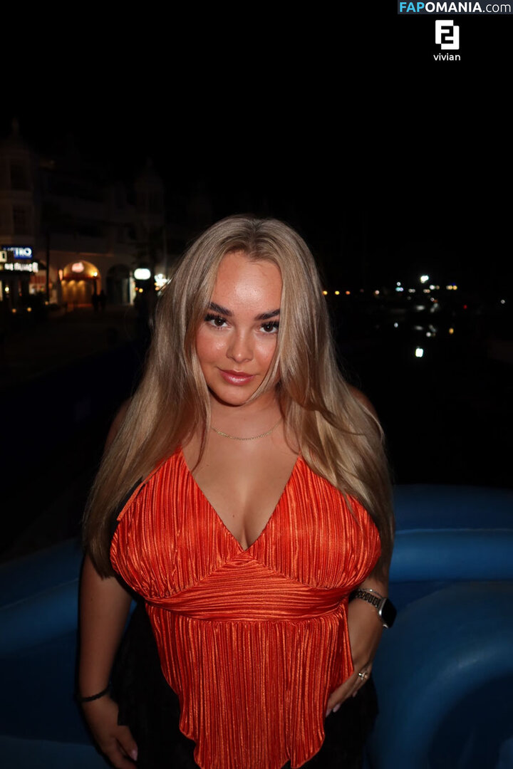 Vivian Bron / Vivianlilanebron / vivianlilianebron Обнажённый OnlyFans  Утёкшее фото #4