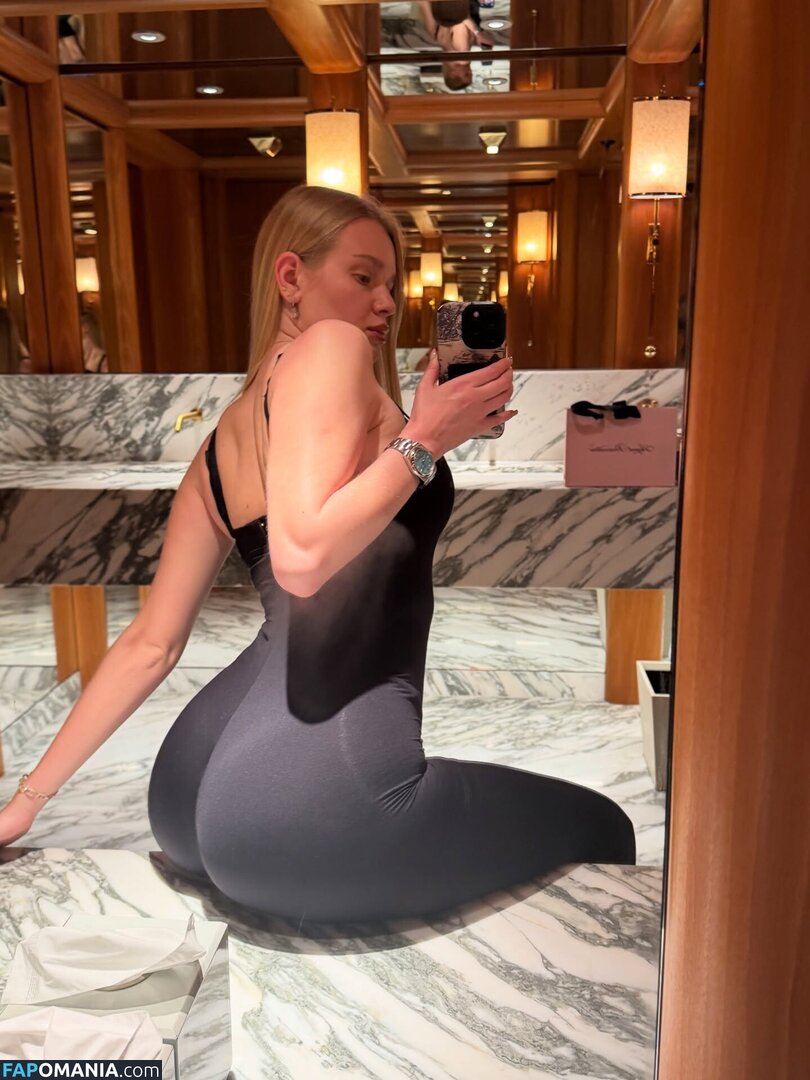 Vlada Dobryak / Vladababy / Vladaelfie Обнажённый OnlyFans  Утёкшее фото #332