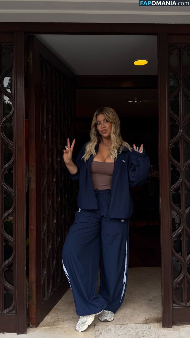 Icardi / Wanda Nara / badbitchwan / wanda_nara / wanditanara Обнажённый OnlyFans  Утёкшее фото #455