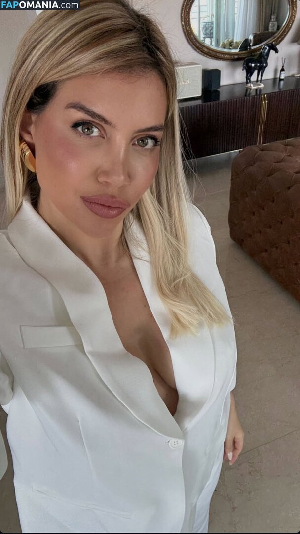 Icardi / Wanda Nara / badbitchwan / wanda_nara / wanditanara Обнажённый OnlyFans  Утёкшее фото #495