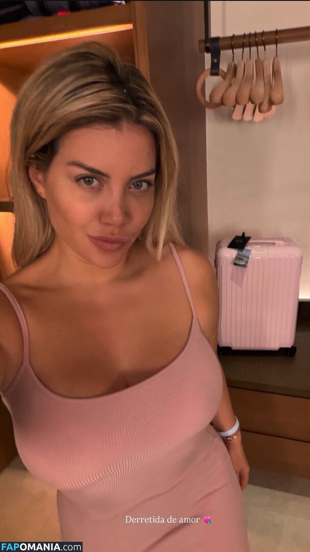 Icardi / Wanda Nara / badbitchwan / wanda_nara / wanditanara Обнажённый OnlyFans  Утёкшее фото #510