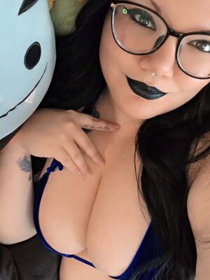 weirdrachel