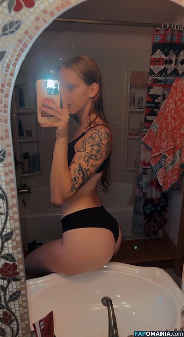 Winterrenee / bigyeahhhhh / winter_renee Обнажённый OnlyFans  Утёкшее фото #7
