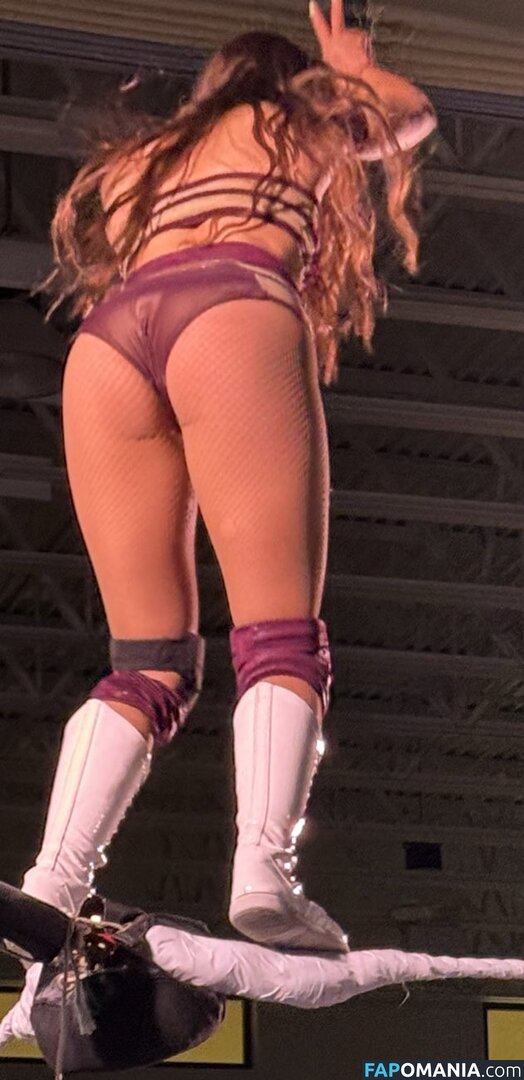 Madi Wrenkowski / Wren Sinclair / wrensinclairwwe Обнажённый OnlyFans  Утёкшее фото #3