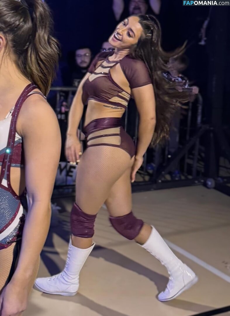 Madi Wrenkowski / Wren Sinclair / wrensinclairwwe Обнажённый OnlyFans  Утёкшее фото #5