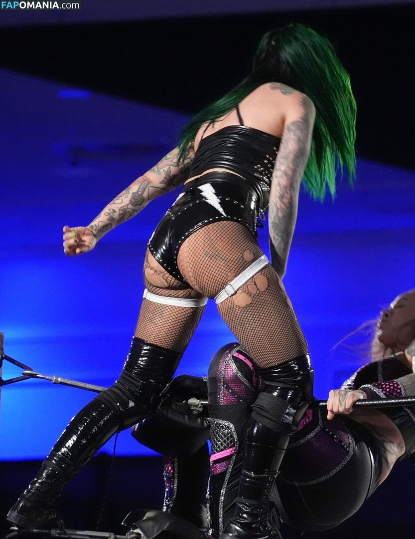 Shotzi Blackheart / ShotziWWE / WWE Shotzi Обнажённый OnlyFans  Утёкшее фото #7