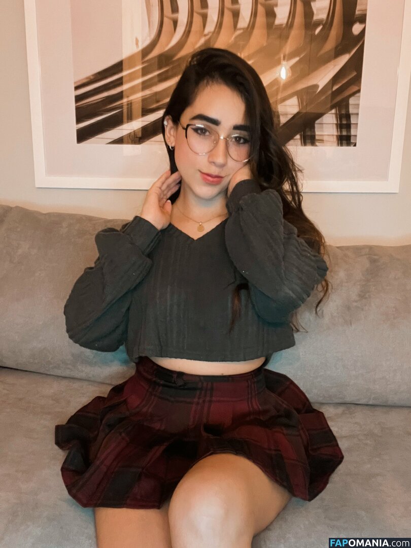 miraandaa.99 / xmiranda99 Обнажённый OnlyFans  Утёкшее фото #80