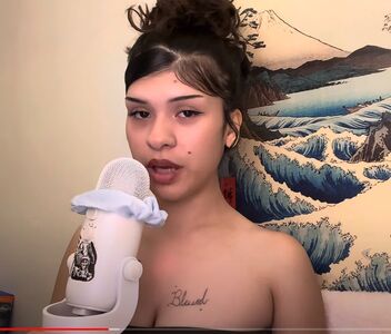 Y ASMR