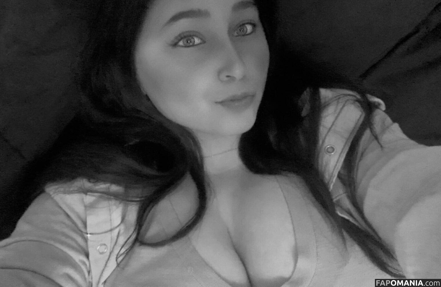 Yagirlsarina24 Обнажённый OnlyFans  Утёкшее фото #5