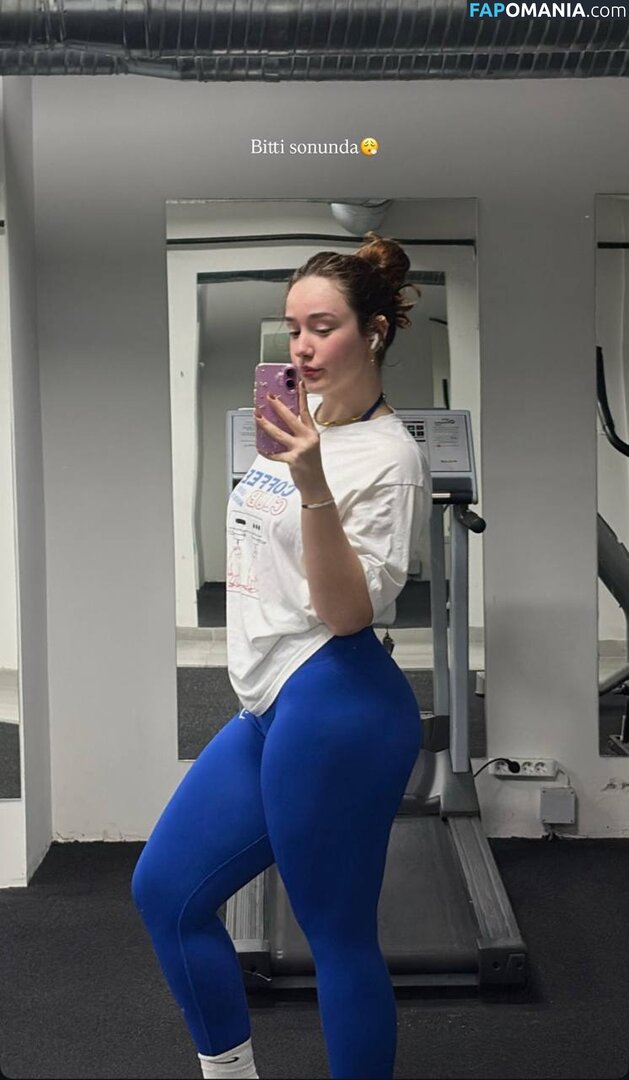 Yagmur Simsek / https: / rainsimsek98 / yagmrsmsk / yamursimseek Обнажённый OnlyFans  Утёкшее фото #9