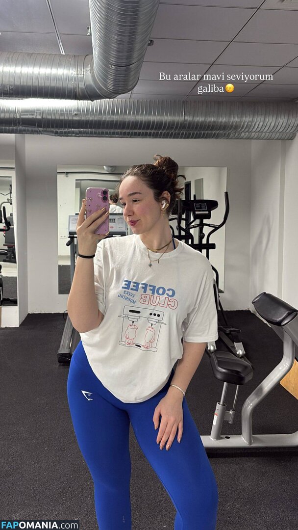 Yagmur Simsek / https: / rainsimsek98 / yagmrsmsk / yamursimseek Обнажённый OnlyFans  Утёкшее фото #10