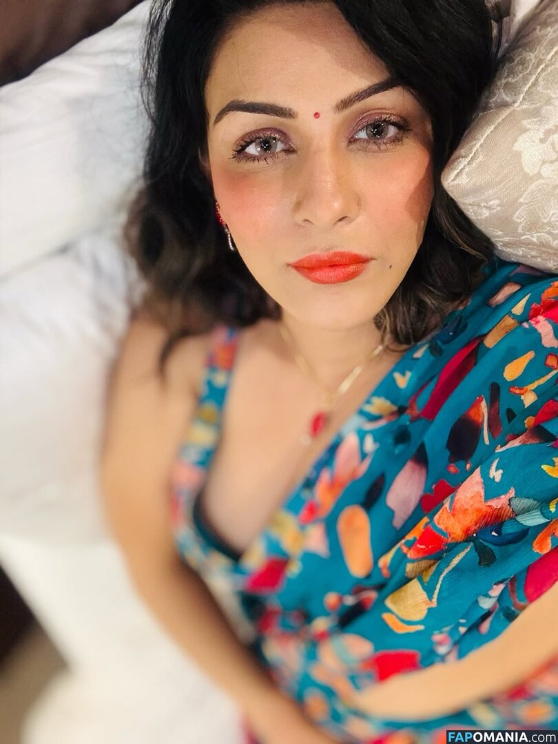 Yamini Malhotra / https: / yamini.malhotra Обнажённый OnlyFans  Утёкшее фото #7