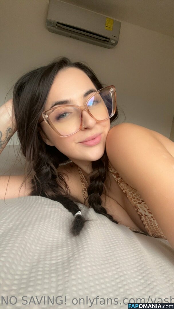 british yasmin / yasbaker Обнажённый OnlyFans  Утёкшее фото #316