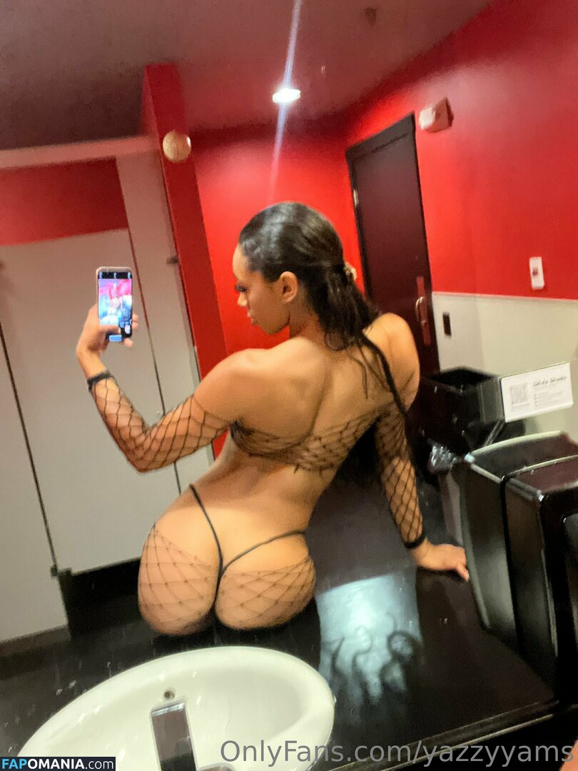 Queen Yasmeena / yazzylonglegs / yazzyyams Обнажённый OnlyFans  Утёкшее фото #474