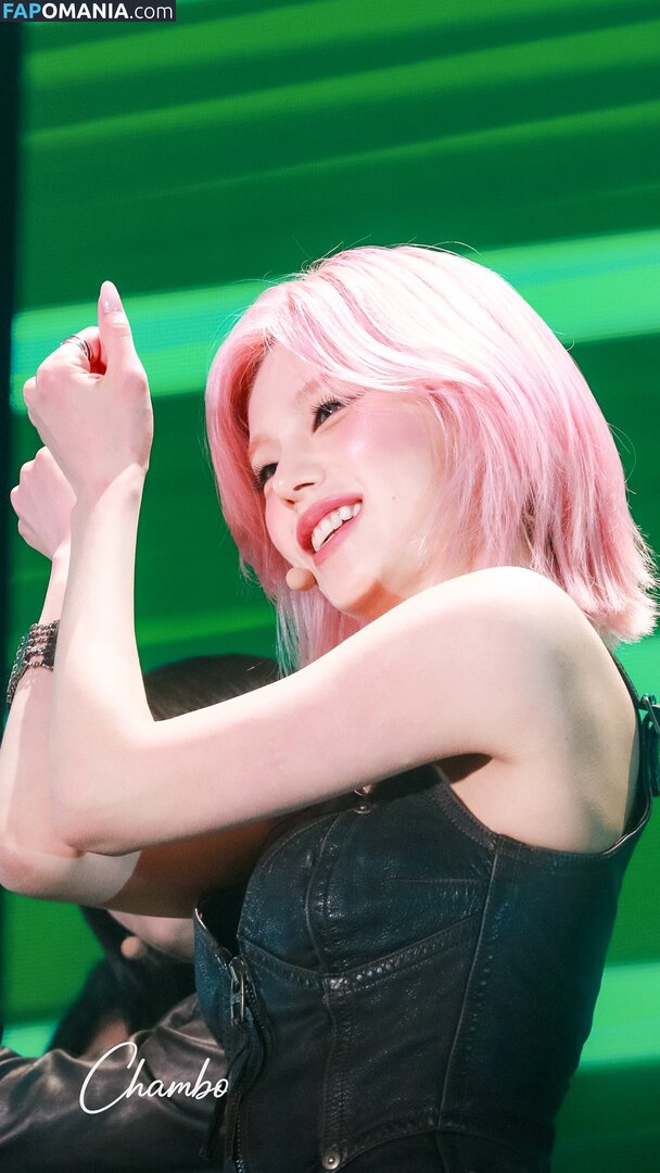 Hwang Ye-ji / ITZY (예지 / Yeji / yezyizhere Обнажённый OnlyFans  Утёкшее фото #21