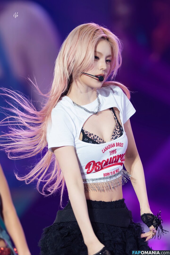 Hwang Ye-ji / ITZY (예지 / Yeji / yezyizhere Обнажённый OnlyFans  Утёкшее фото #55