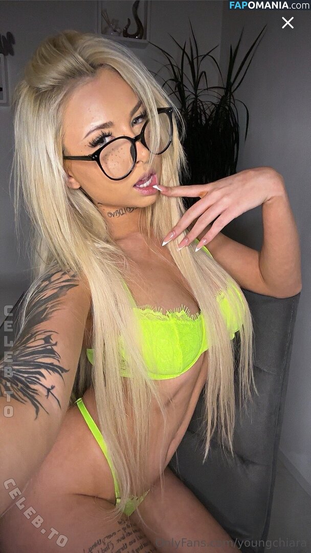 Young_Chiara / youngchiara Обнажённый OnlyFans  Утёкшее фото #4