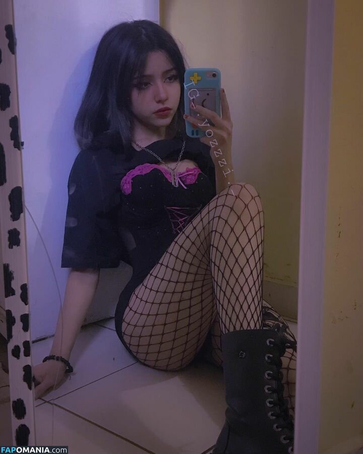 Tokyyo00 / _.yozzzi._ / yozzz.x0 Обнажённый OnlyFans  Утёкшее фото #4