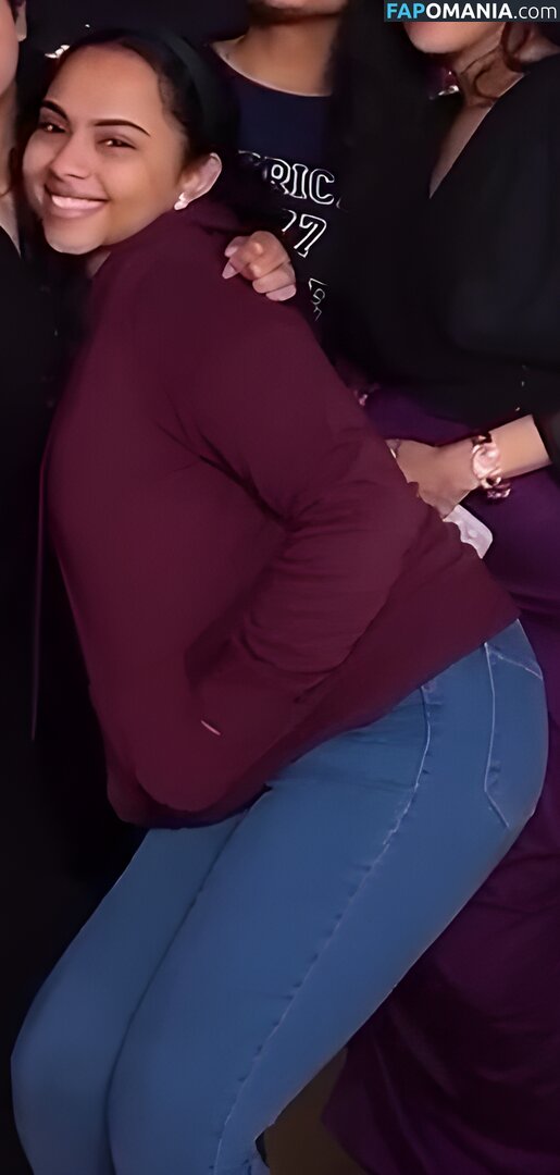 Yusr Murtada Обнажённый OnlyFans  Утёкшее фото #10