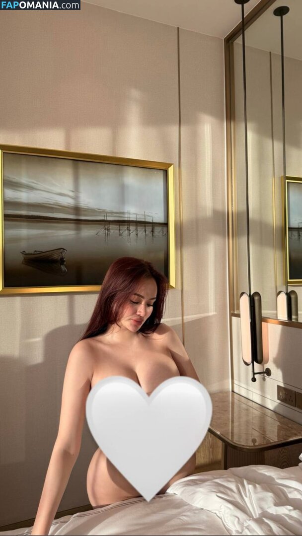 Yvonne Jane Lmio / _myvonnieta / https: / loveyvonneee / myvionneta / myvonnieta / yvonne69 Обнажённый OnlyFans  Утёкшее фото #14