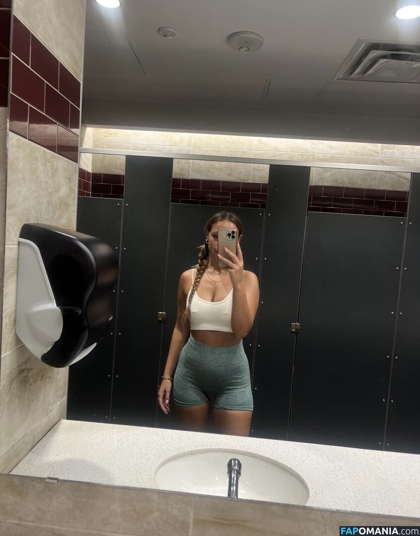 zaebaee / zaeszecret / zaezacarias Обнажённый OnlyFans  Утёкшее фото #1