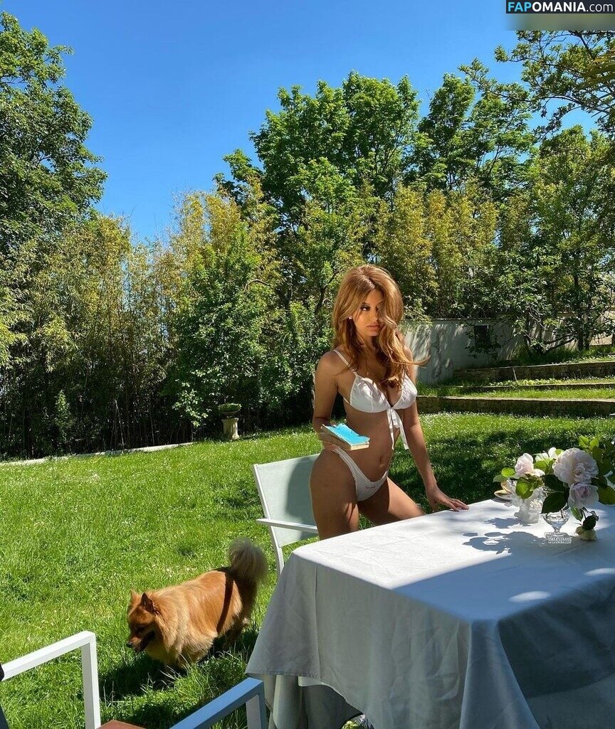 Zahia Dehar / zahiaofficiel Обнажённый OnlyFans  Утёкшее фото #299