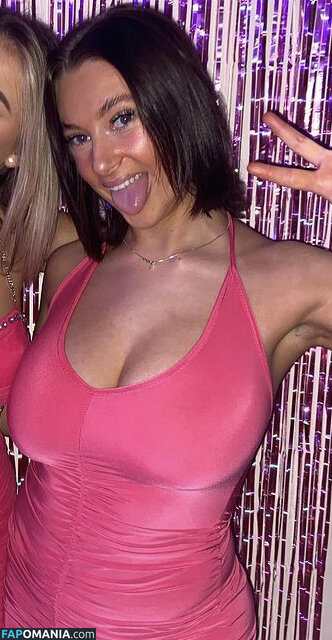 Zahra / zahr4 / zahrarai Обнажённый OnlyFans  Утёкшее фото #3