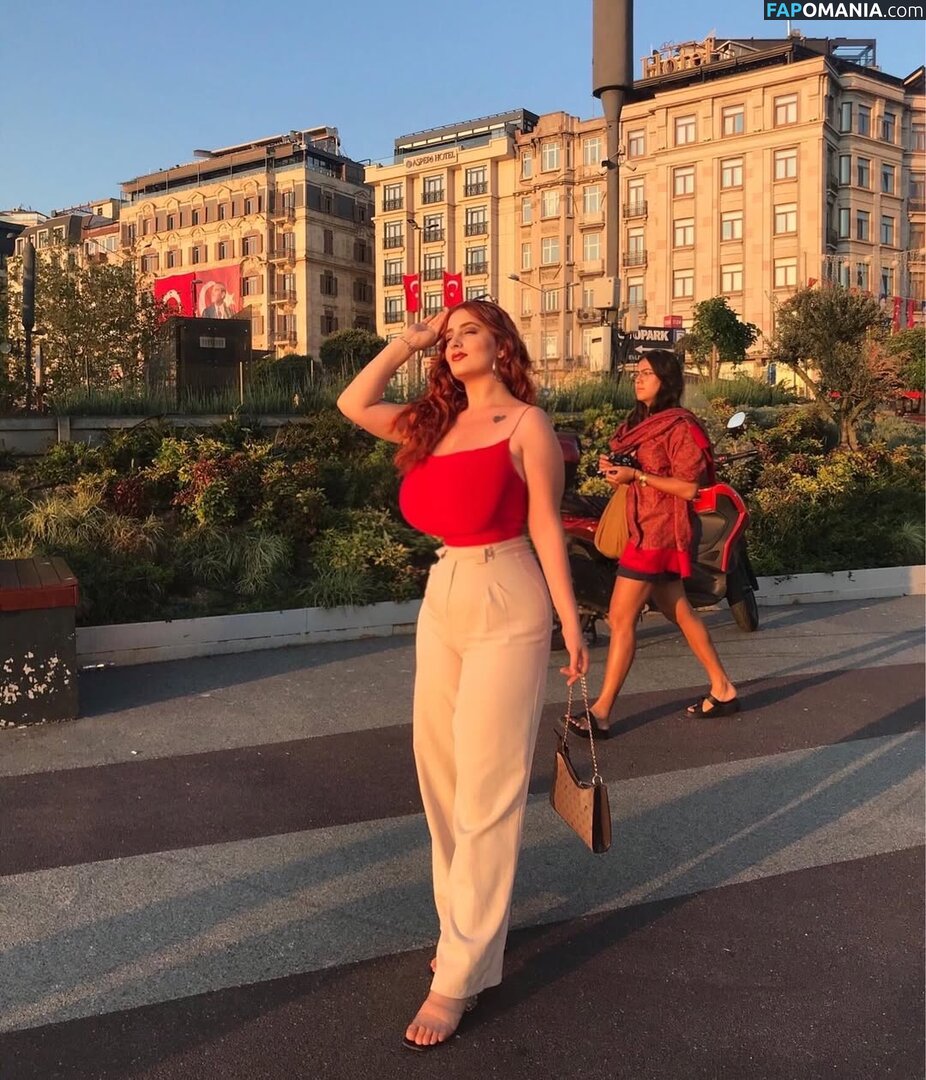 Zehra Aslan / _zehraasln Обнажённый OnlyFans  Утёкшее фото #9