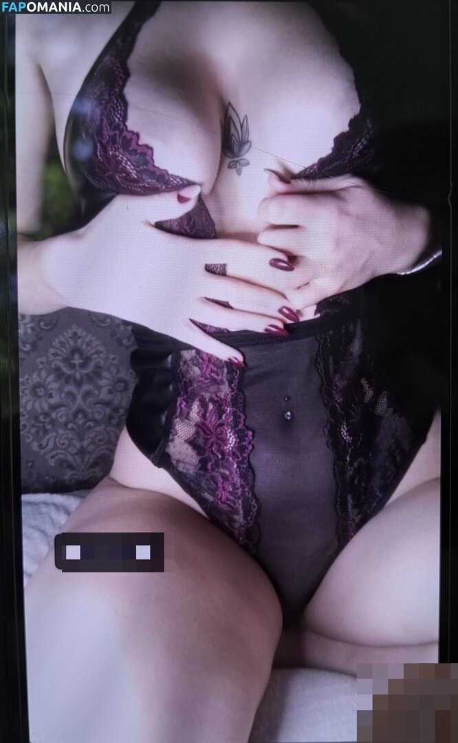 Zenicke Drolje / __bedra__ / huskicchanaa / lara._croft._ / mmiijjaaa / sisicmedina Обнажённый OnlyFans  Утёкшее фото #14