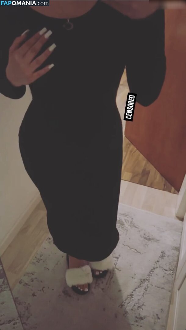 Zeynohijabi Обнажённый OnlyFans  Утёкшее фото #1
