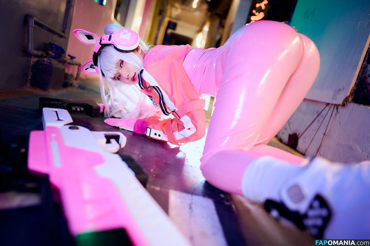 ZinieQ / zinie / zinieq_cosplayer / 𝐙𝐢𝐧𝐢𝐞𝐐 Обнажённый OnlyFans  Утёкшее фото #28
